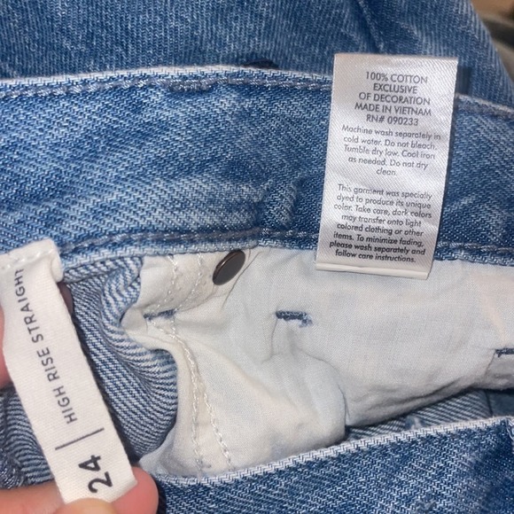 Pacsun Women’s Eco Flower Embroidered High Rise Straight Jeans Size 24 - Picture 4 of 6